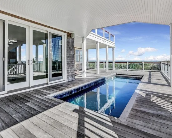 004141dd0c58a6e4_3552-w550-h440-b0-p0-q87--beach-style-deck.jpg