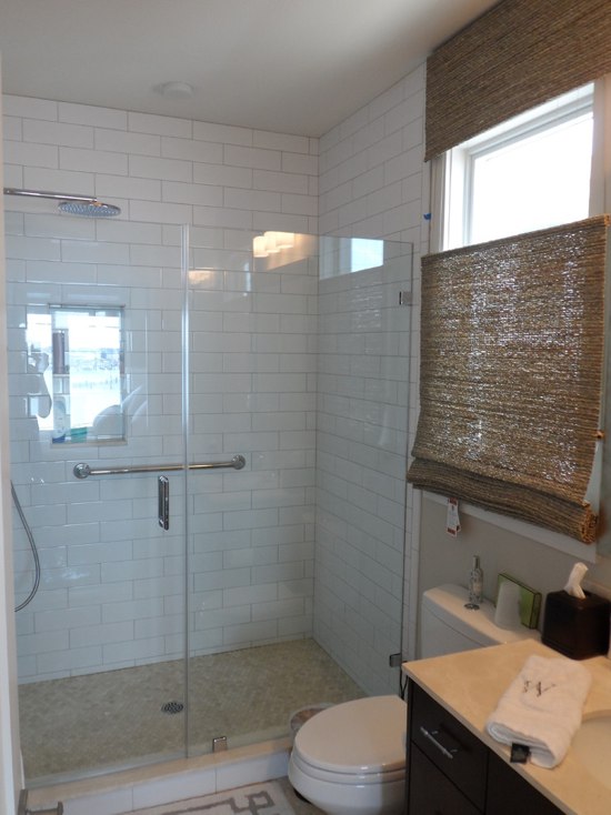1a11a4ab0a0ccc9d_8259-w550-h734-b0-p0-q87--contemporary-bathroom.jpg