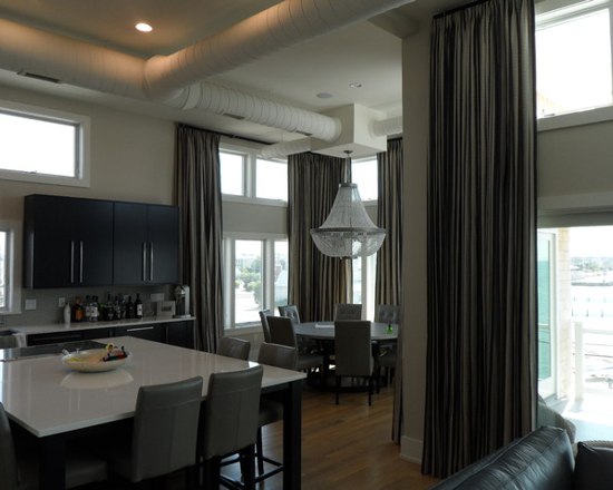 c5c198a90a0cccc8_8302-w550-h440-b0-p0-q87--contemporary-kitchen.jpg