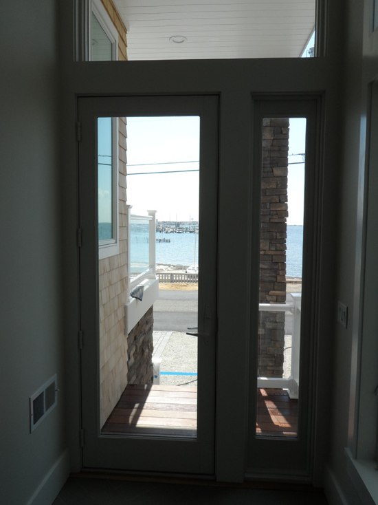 f3217ef00a0cccfe_8357-w550-h734-b0-p0-q87--contemporary-entry.jpg