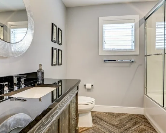 37d1a88c0a3d268c_5012-w550-h440-b0-p0-q87--bathroom.jpg