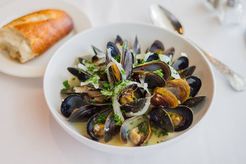 cafe provence mussels -2.jpg