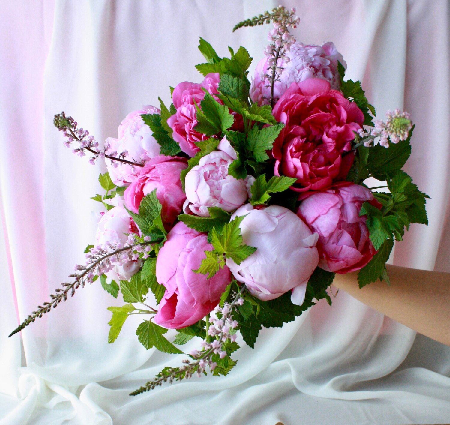 Livraison Bouquet de fleurs pivoines roses — Passiflore