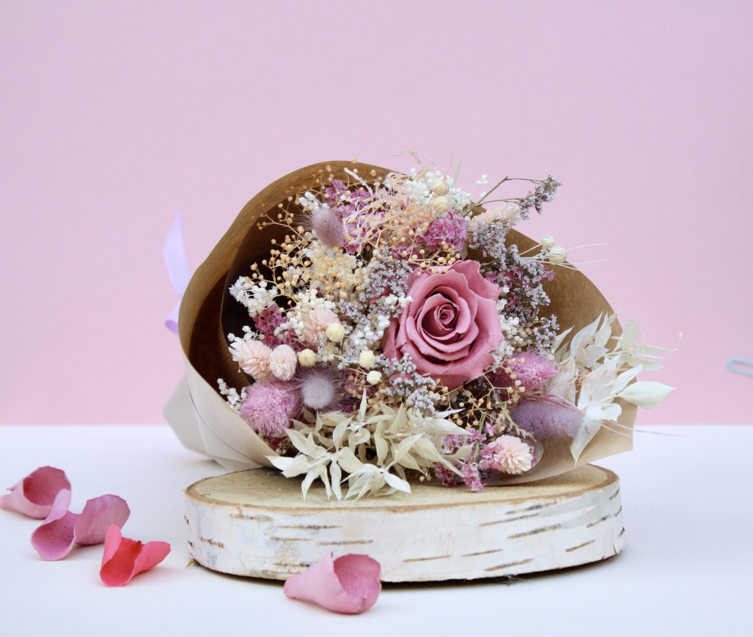Bouquets Fleurs Séchées Roses éternelles Saint Valentin — Passiflore