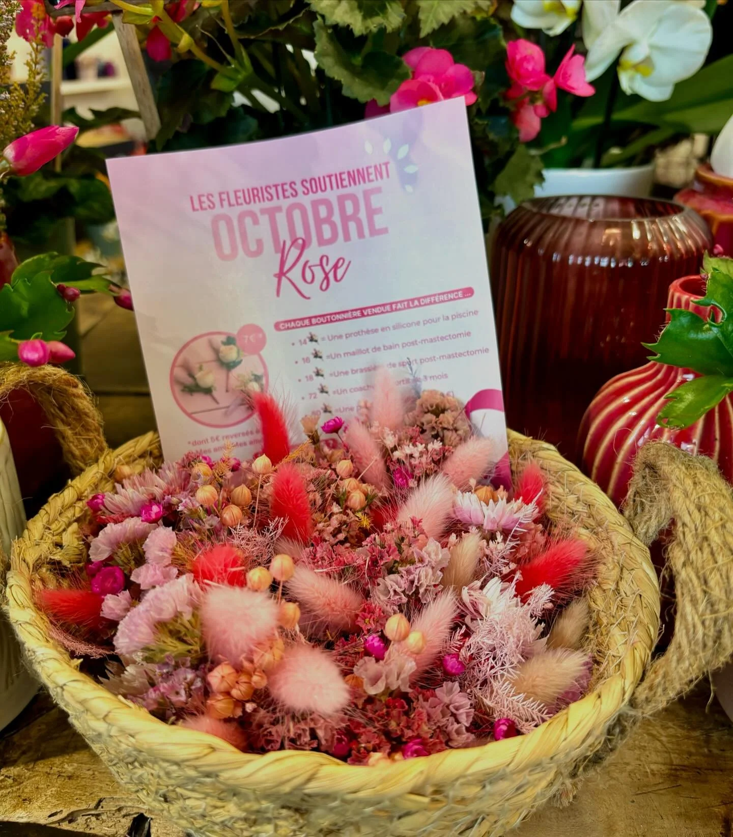 Passiflore soutient Octobre Rose !

5&euro; reverses &agrave; l&rsquo;asso Mes amis Mes amours pour chaque boutonni&egrave;re vendu (7&euro;). 

Portez avec fiert&eacute; une boutonni&egrave;re de fleurs s&eacute;ch&eacute;es fait main par l&rsquo;&e