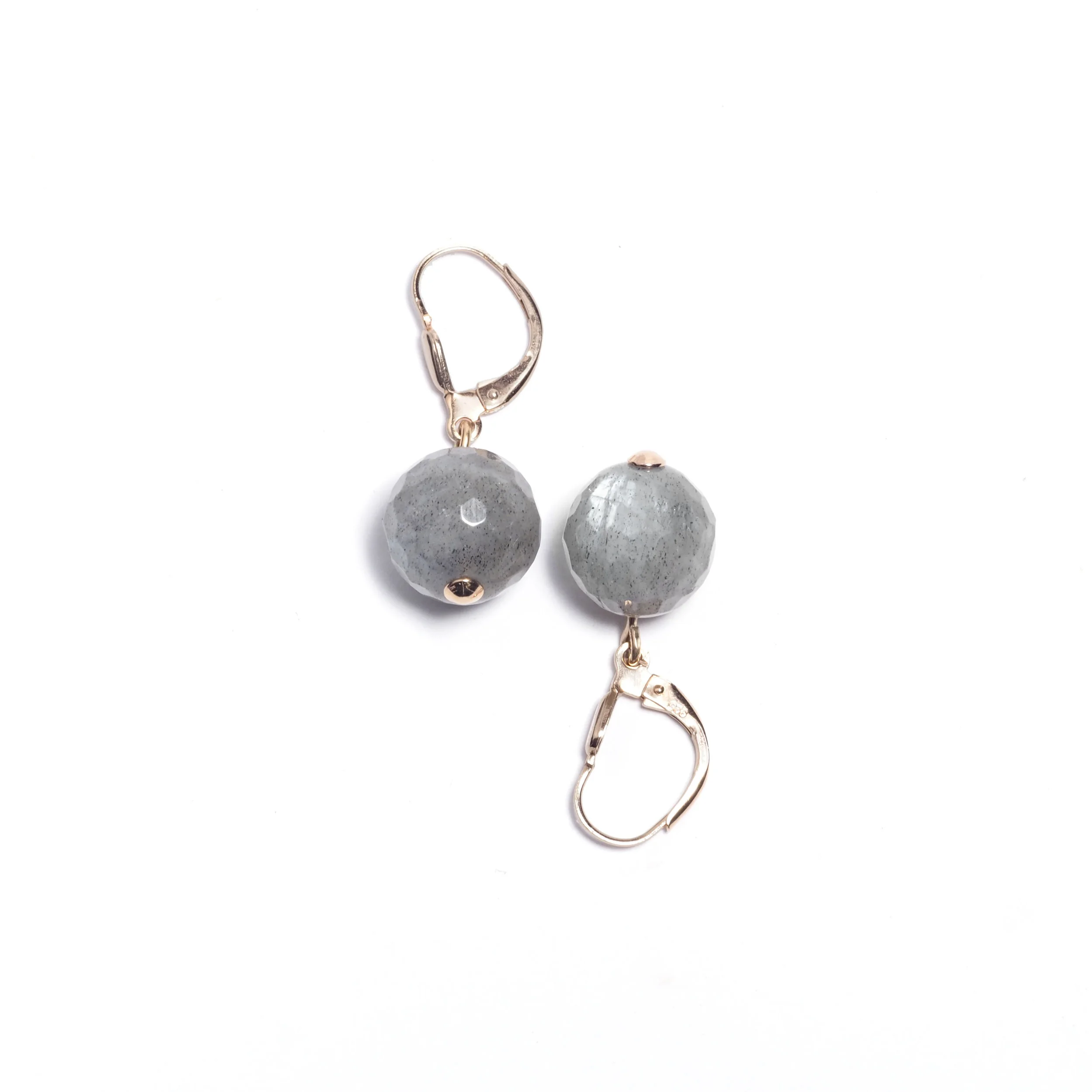 lyto_dormeuses_eclat_labradorite_3.jpg
