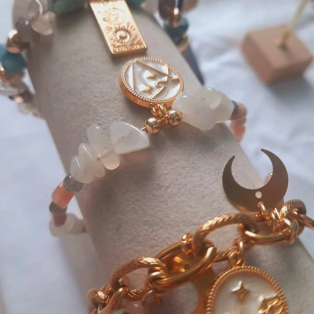 LYTO Bijoux Selene Pierre-de-Lune Astro (11).jpg