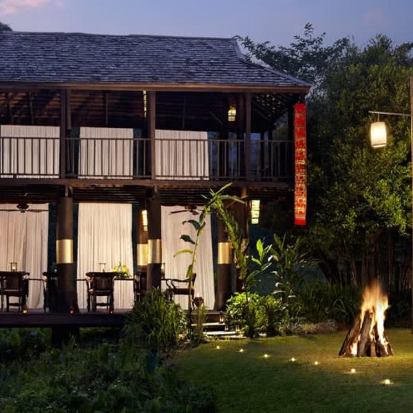 Anantara_Golden_Triangle_DiningbyDesign_teaser_960x519.jpg