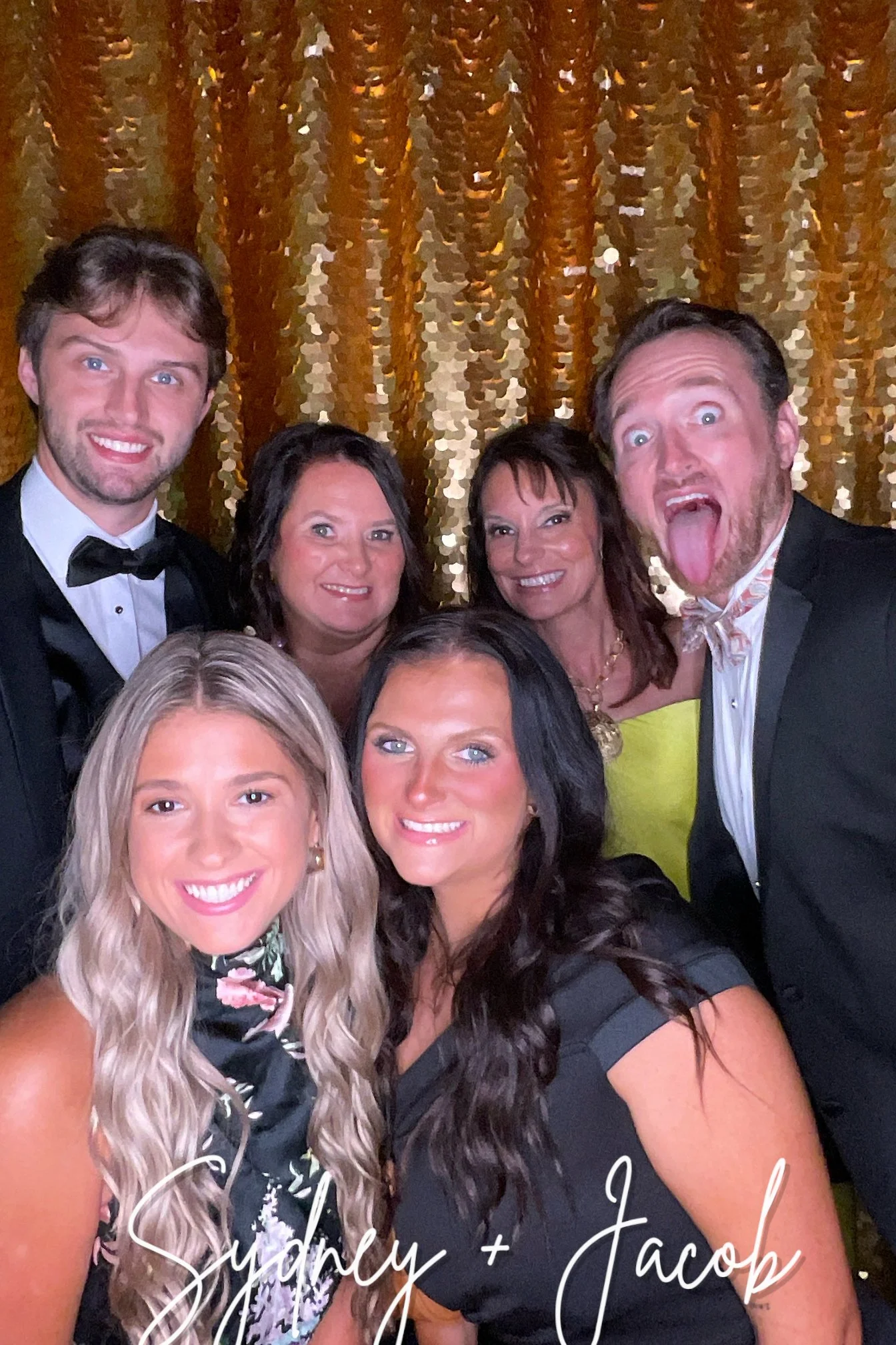 Digital Photo Booth $900