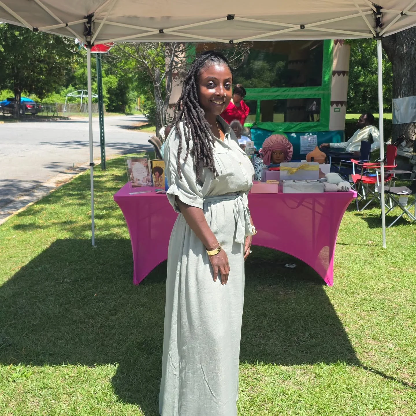 Happy Mother's Day to my beautiful wife and mother to our children. I celebrate you everyday but today I share my appreciation for you with the world. Thank you for guiding, nurturing and loving our boys. No one comes close to you bae 🖤 @sharibgreat