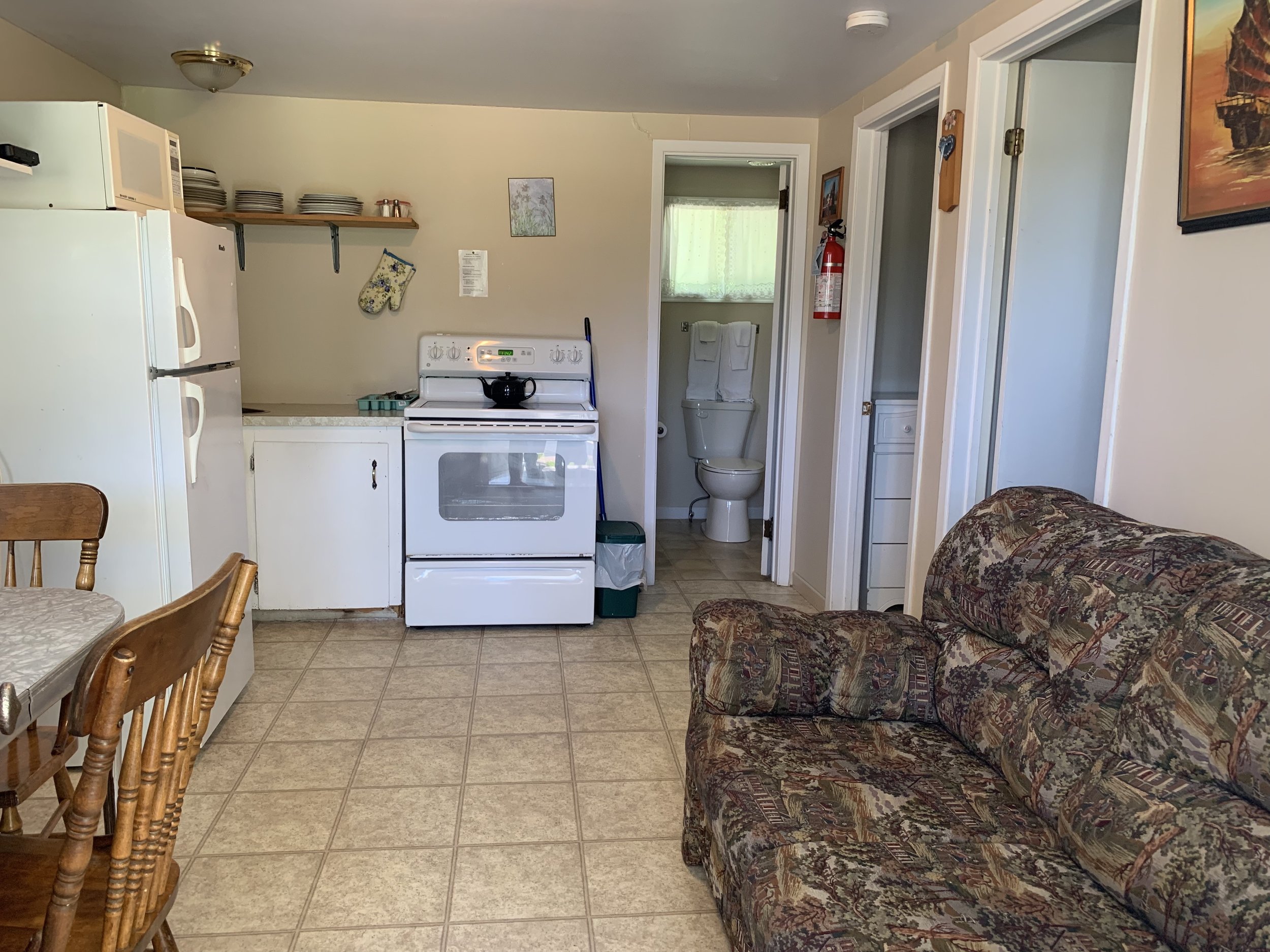 cottage96.jpg