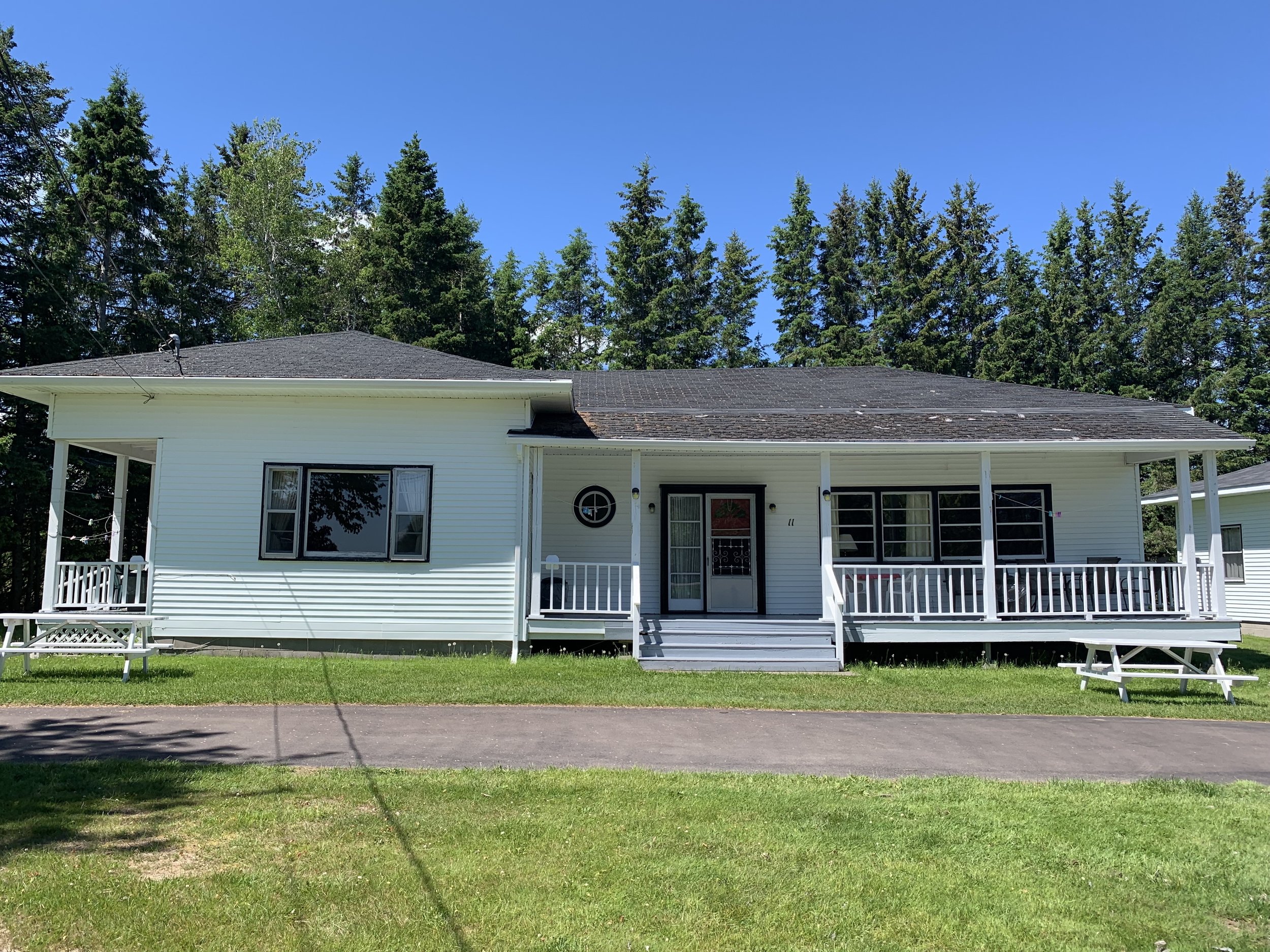 cottage1112.jpg