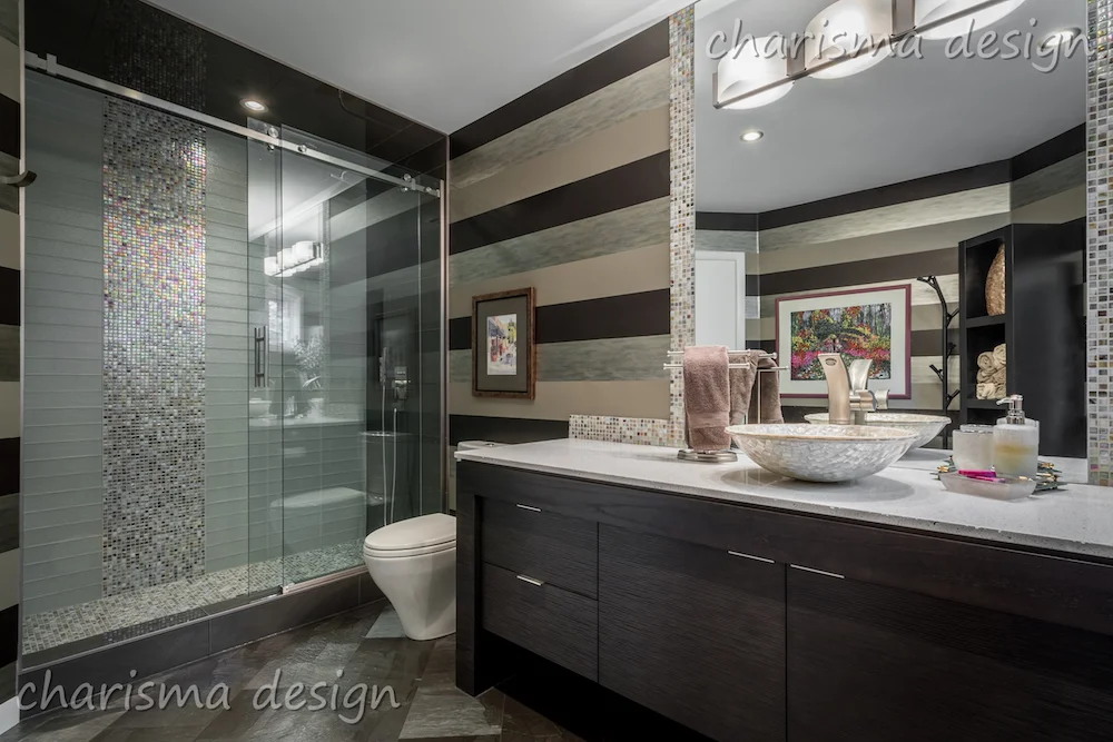 southdrive bathroom 2.jpg