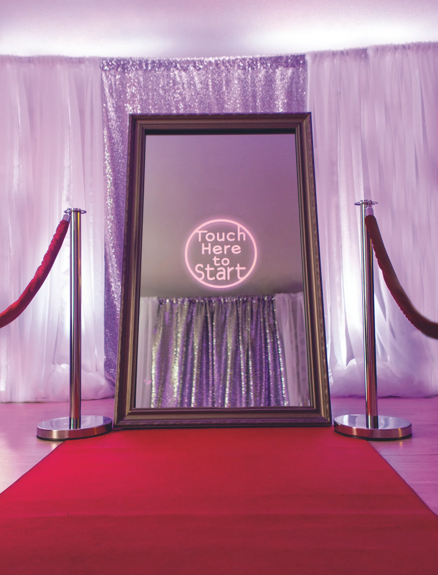 Unique Mirror Photo Booth