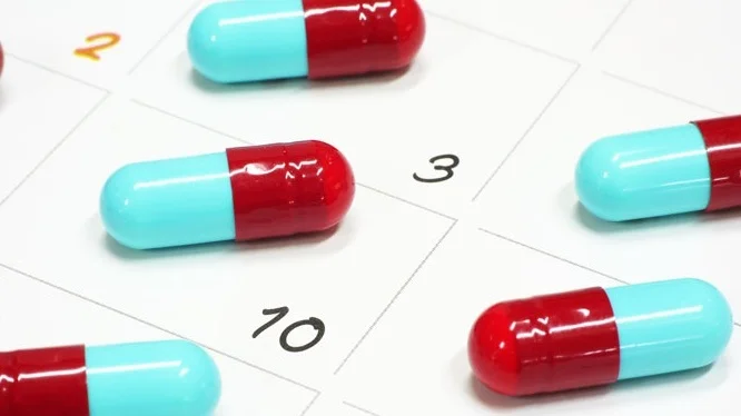 capsules_on_calendar.jpg
