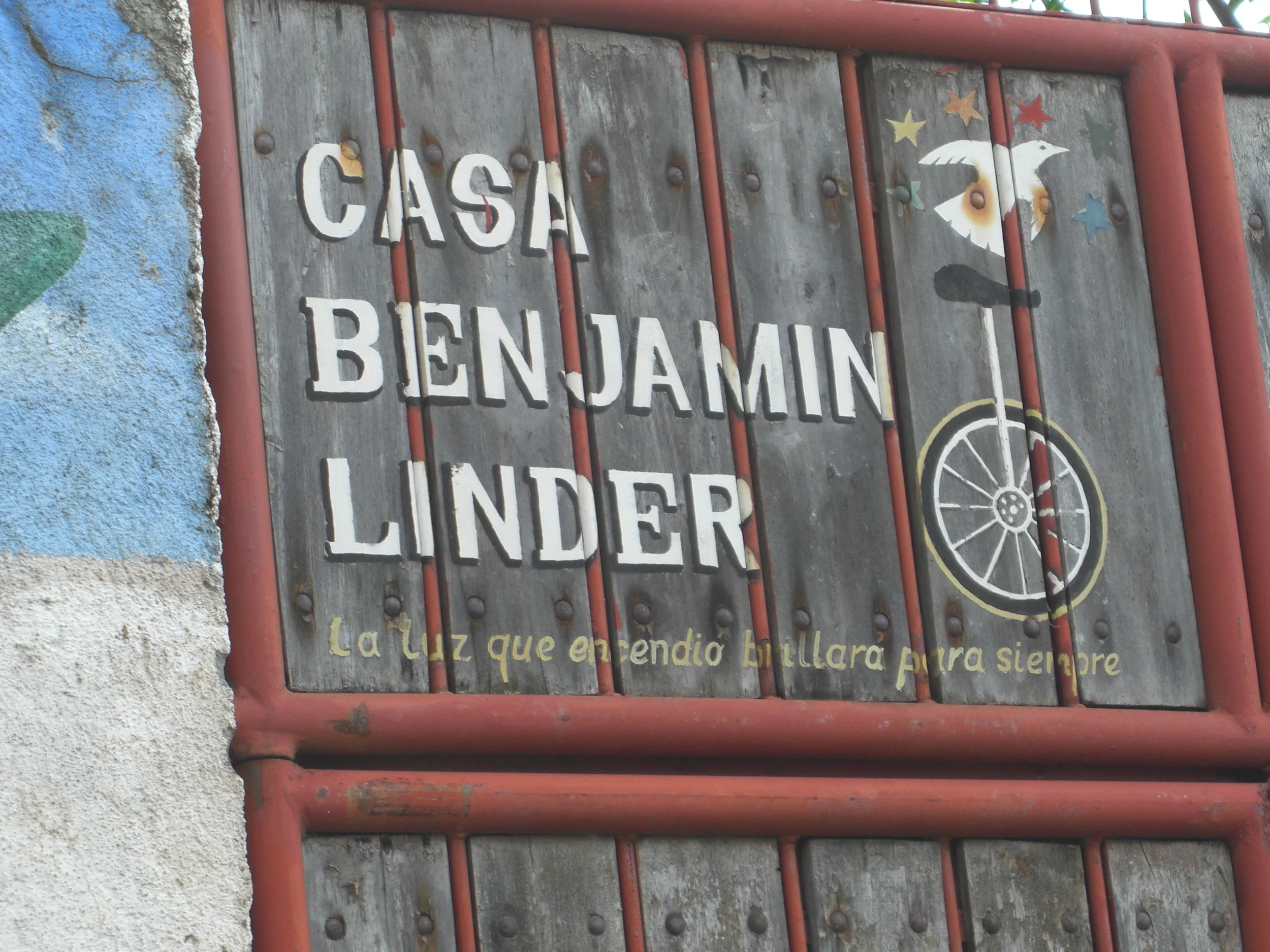 Casa Ben Linder Sign-Jon Wakem.JPG