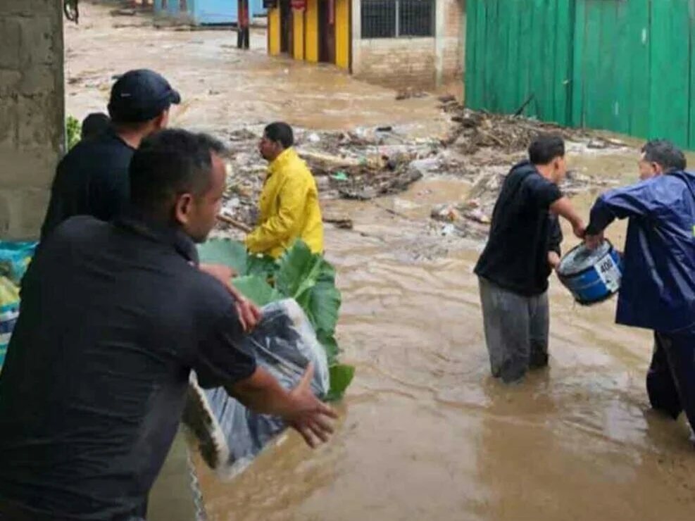 Hurricane Eta &amp; Hurricane Mitch in Nicaragua