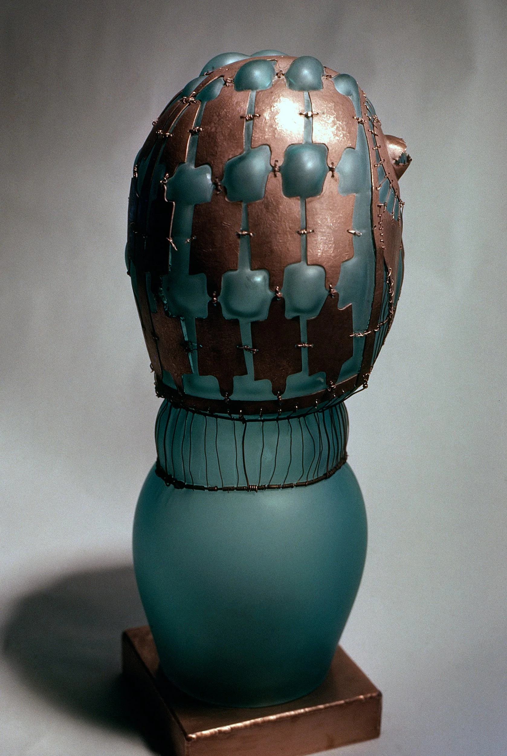 DAS0683-Don-Shepherd-artist-designer-glass-copper-masks-heads-sculpture-1981.jpg