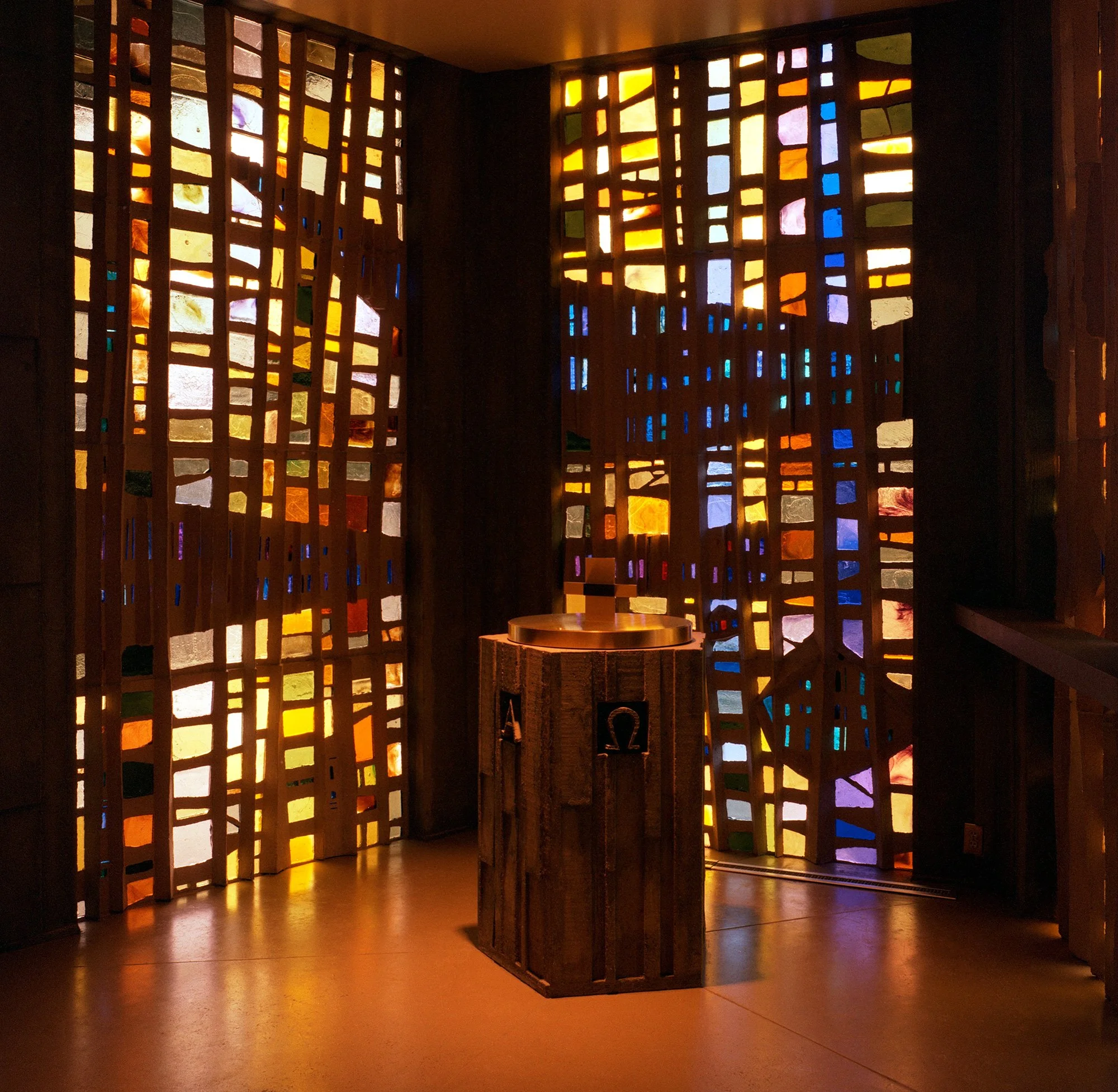 DAS0186-Don-Shepherd-design-Sacred-Heart-Church-Eureka-California-1965-C2.jpg