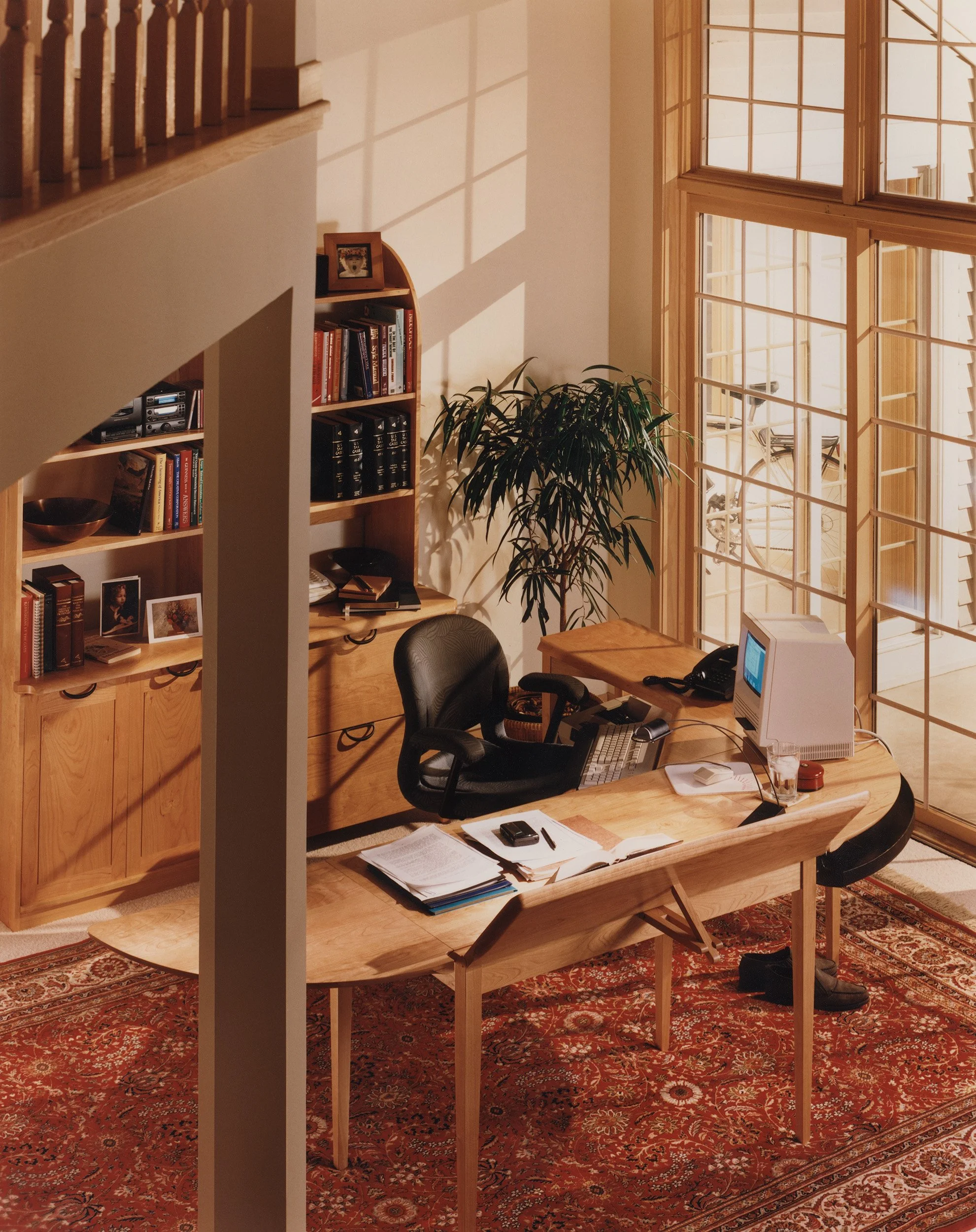 DAS0971-Don-Shepherd-Tom-Newhouse-artist-designer-Herman-Miller-TD-Collection-1994.jpg