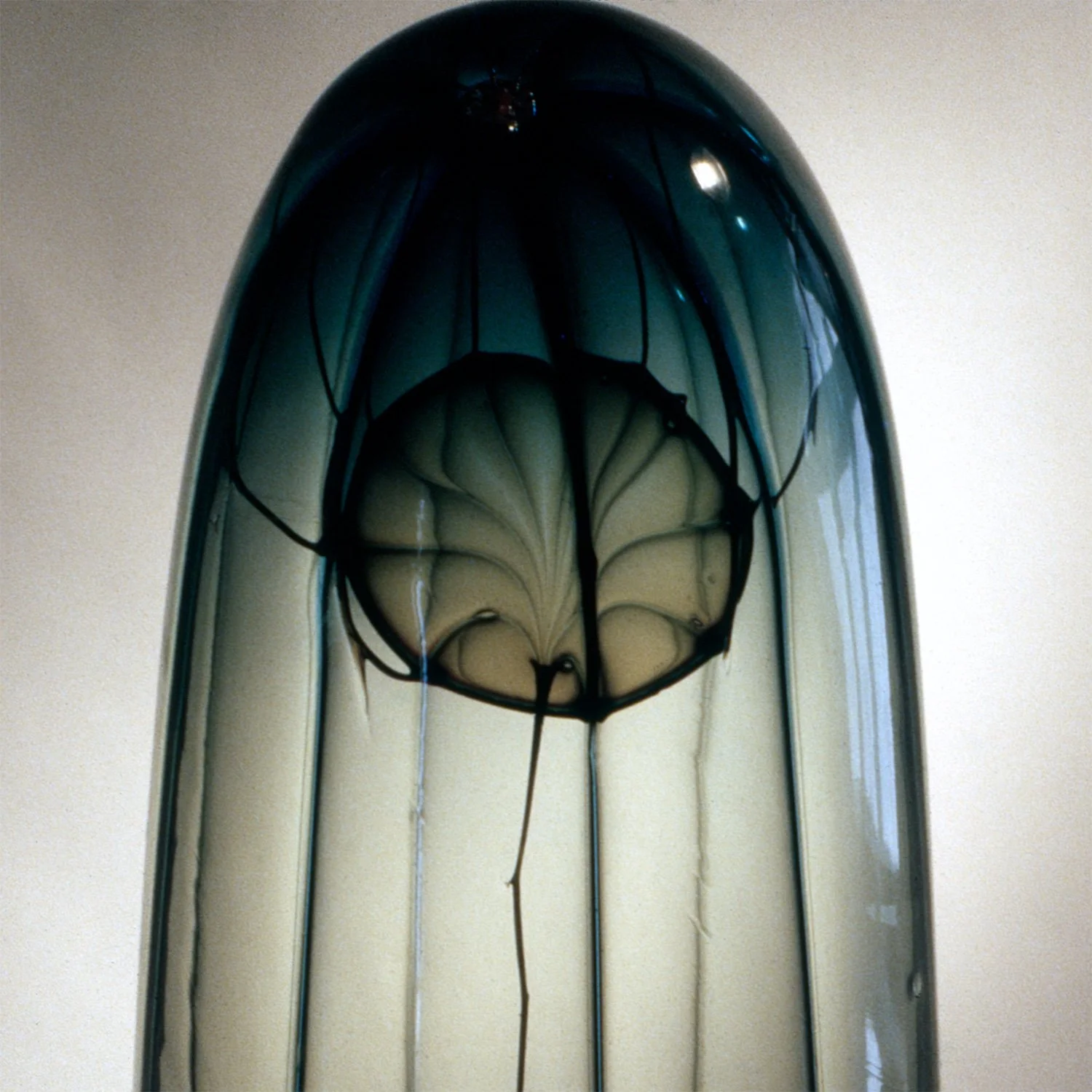DAS0373s2-Don-Shepherd-artist-designer-art-design-glass-sculpture-Nebula-Series-1979.jpg