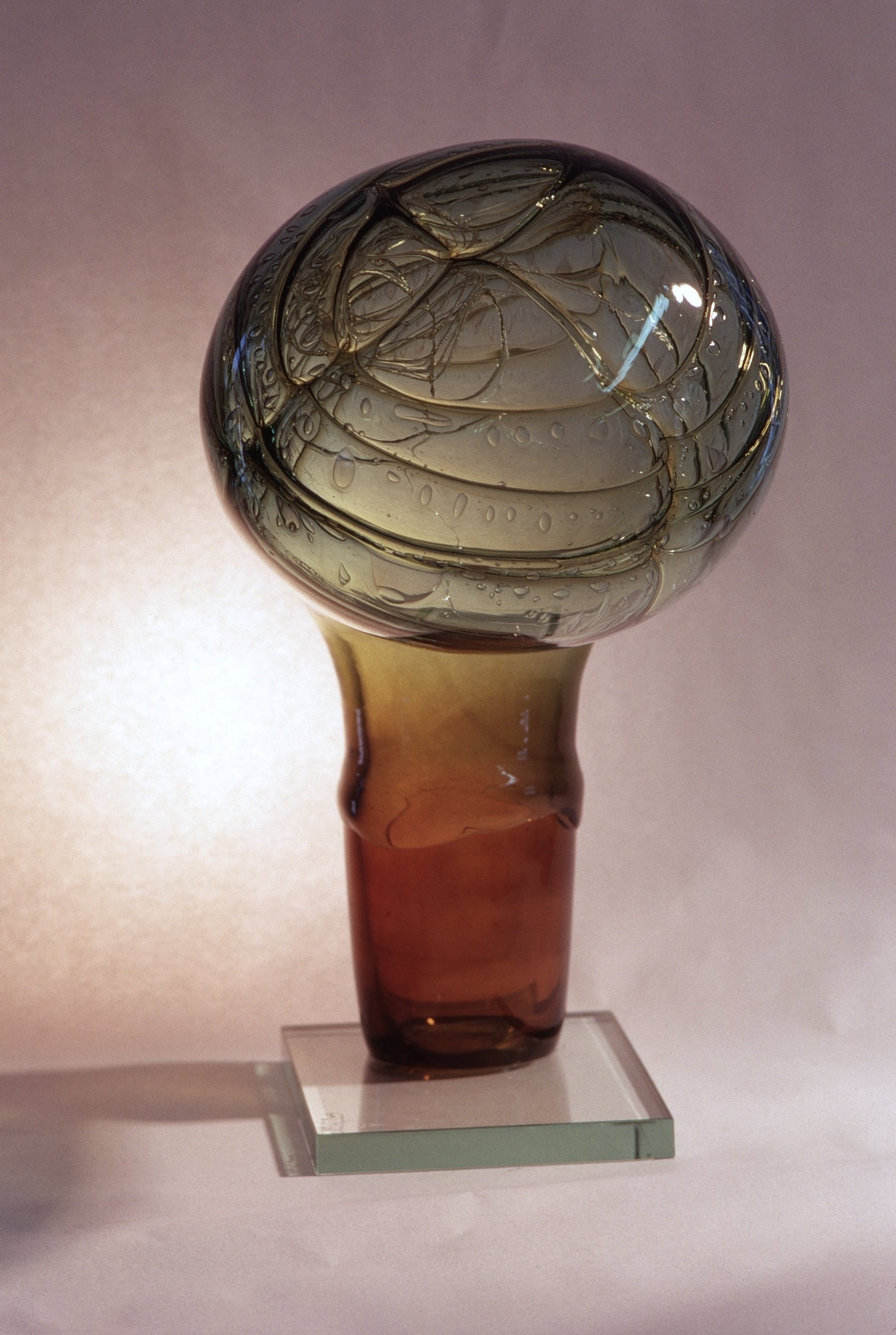 DAS0624-Don-Shepherd-artist-designer-glass-metal-wire-sculpture-Nebula-Series-1980.jpg