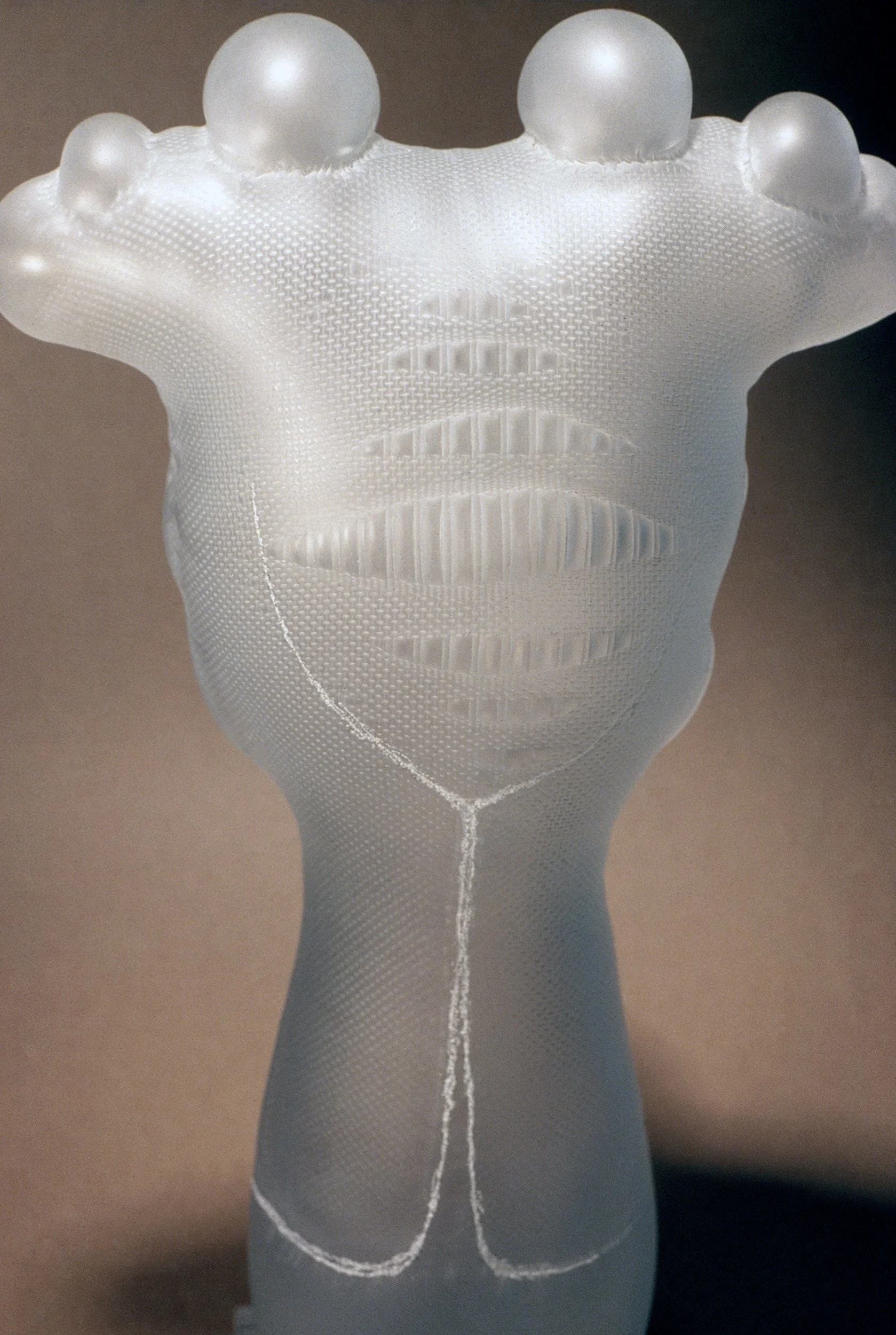DAS0617-Don-Shepherd-artist-designer-glass-heads-wire-mesh-sculpture-Clown-1979.jpg