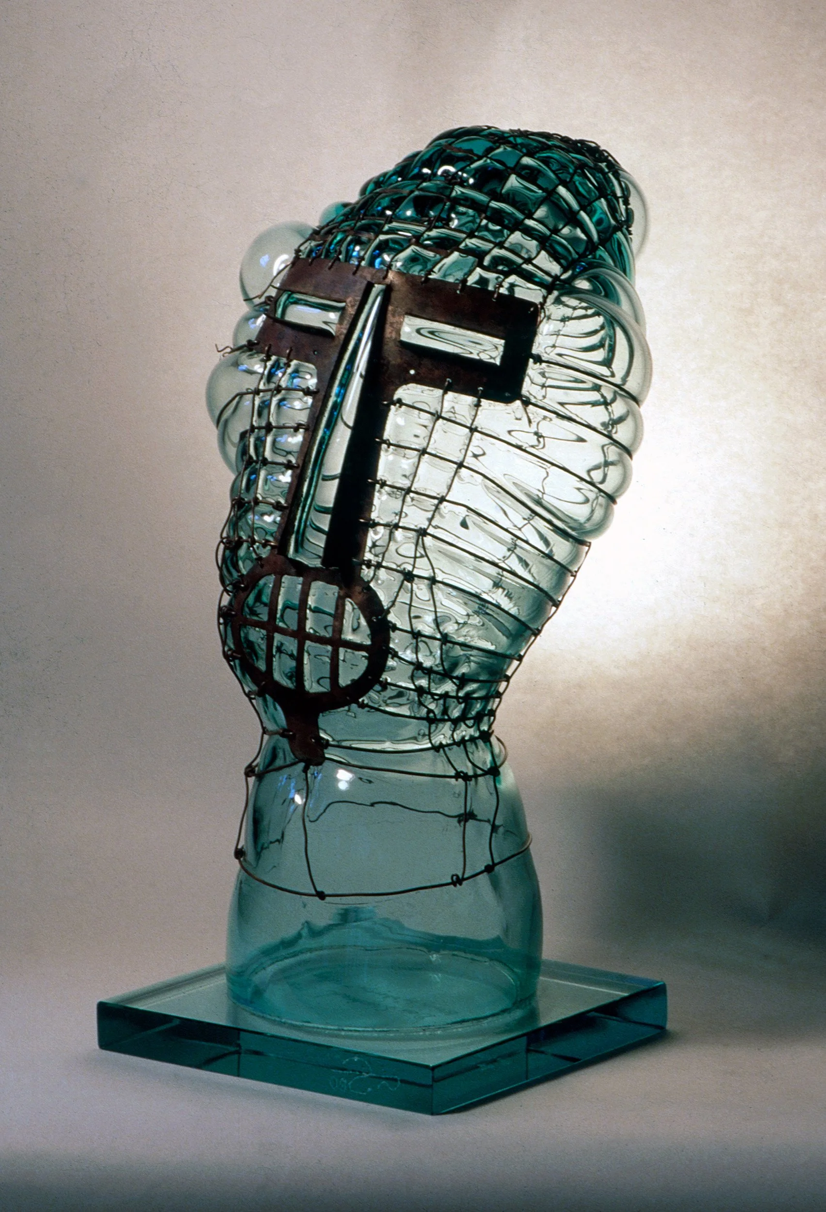 DAS0694-Don-Shepherd-artist-designer-glass-copper-masks-heads-sculpture-1980.jpg