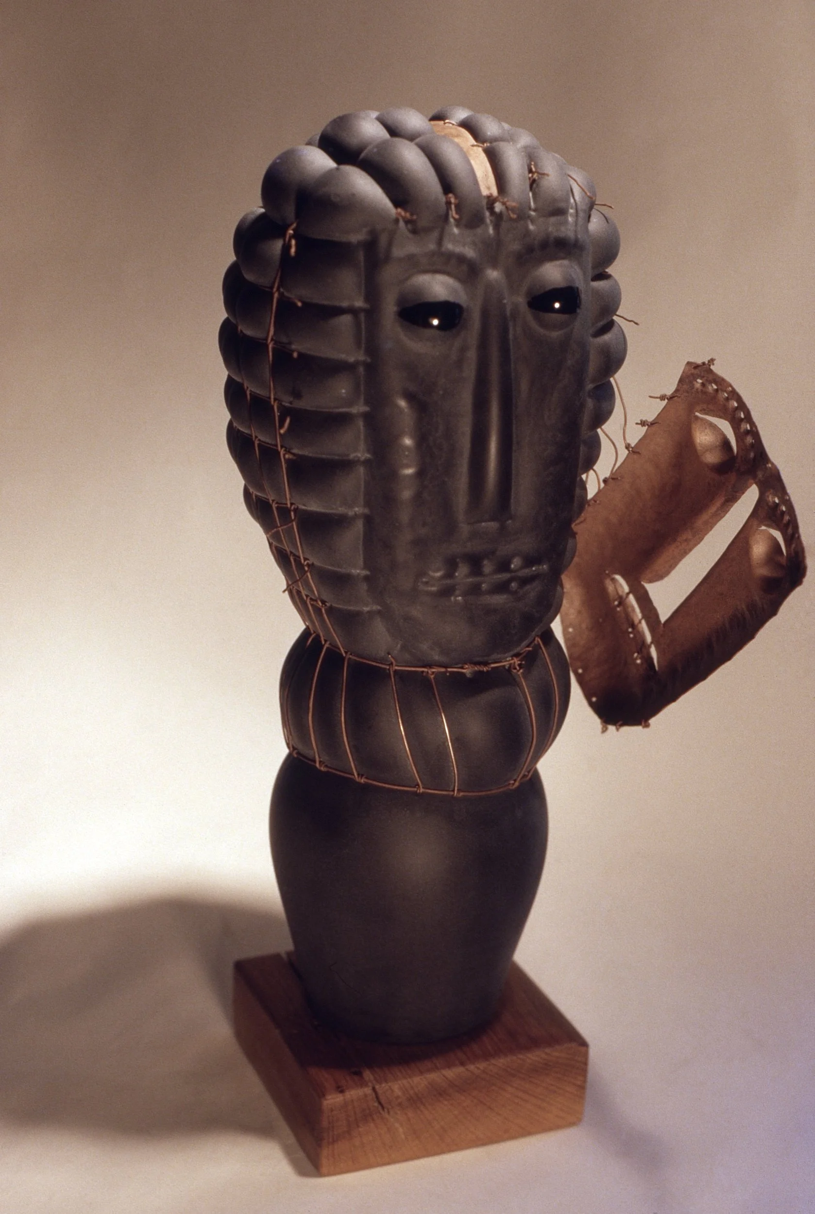 DAS0663-Don-Shepherd-artist-designer-glass-copper-masks-heads-sculpture-1981.jpg