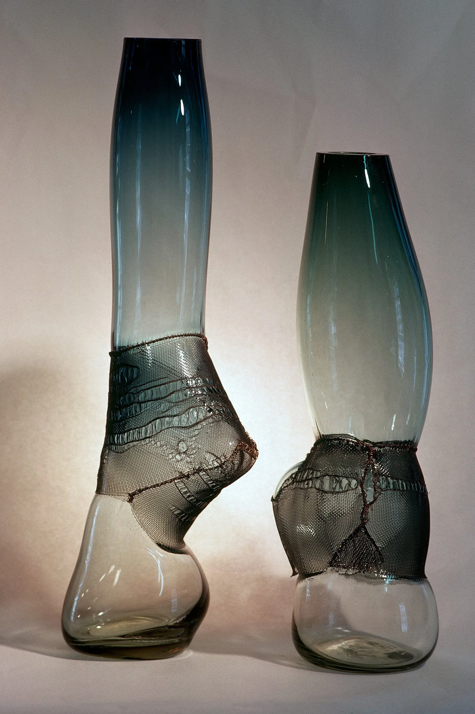 DAS0849-Don-Shepherd-artist-designer-glass-wire-mesh-sculpture-1980.jpg