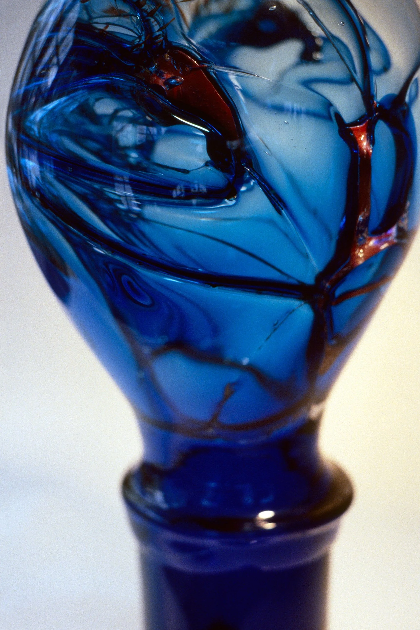 DAS0424-Don-Shepherd-artist-designer-glass-encased-metal-heads-sculpture-Disintegrating-Head-1980.jpg