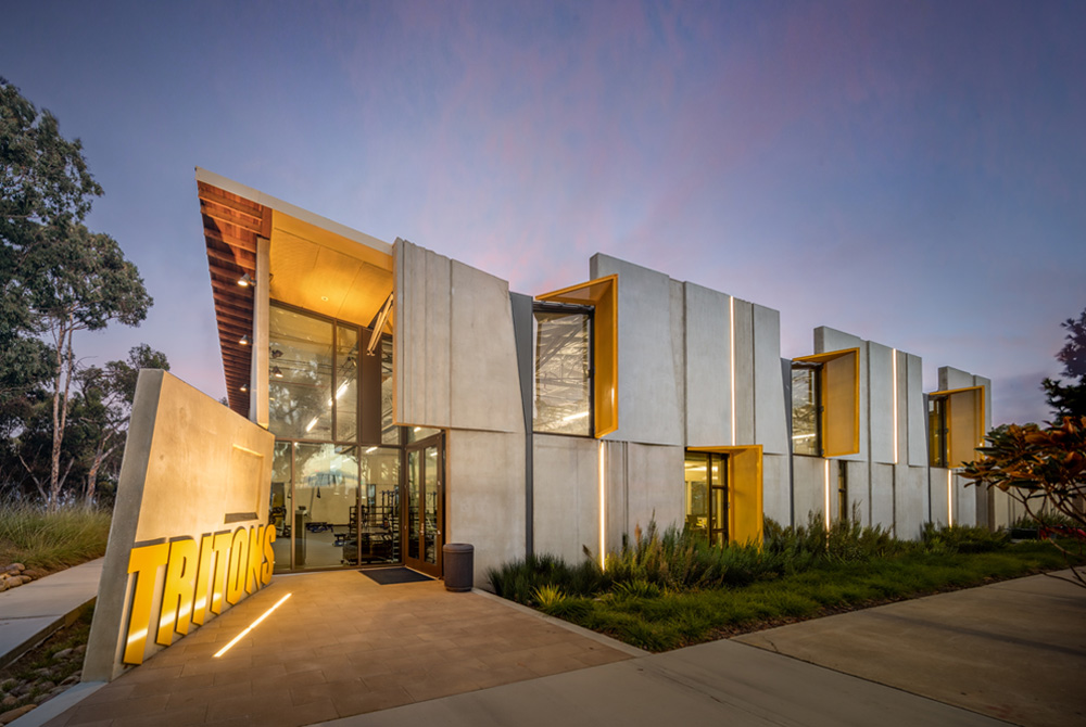Spanos-01_evening.jpg