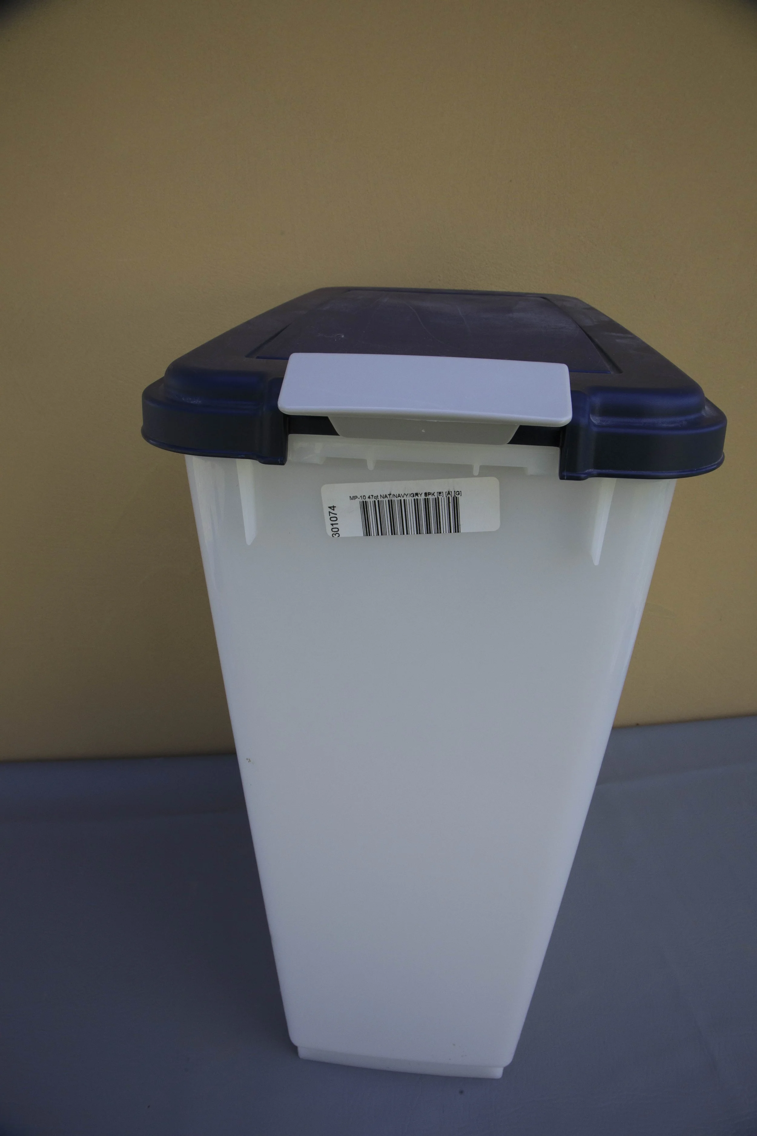 Trash Bin Cover.jpg