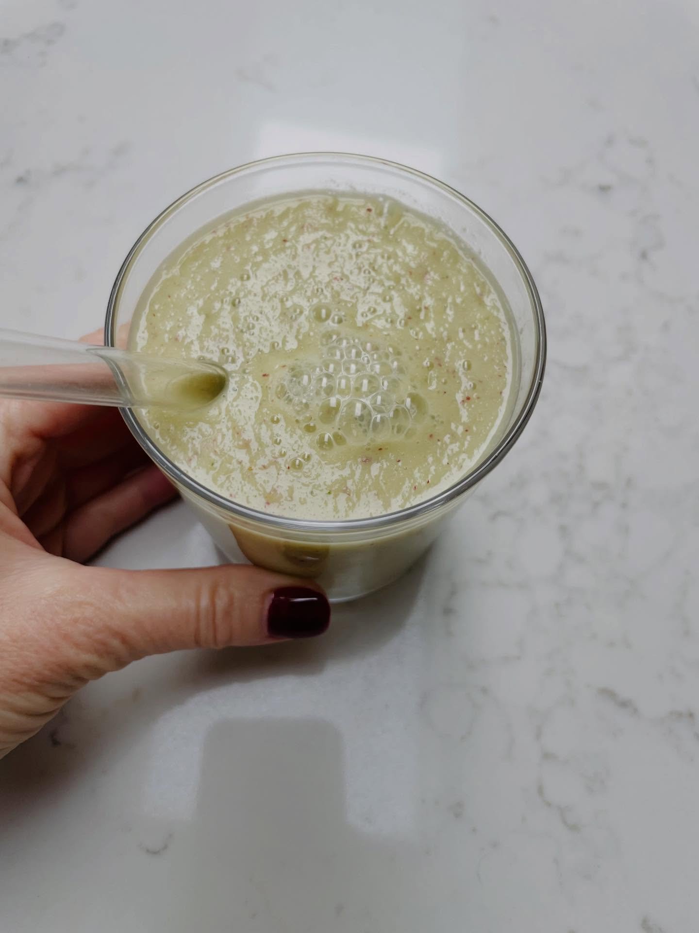 GREEN GODDESS SMOOTHIE

She&rsquo;s creamy + zingy thanks to the avo, lemon + ginger.
Perfect immune support&hellip; she&rsquo;s also rocking apples, celery, cucumber + water.. yum yum 😋 

#guthealth #microbiome #healthysmoothie #greensmoothie #immu
