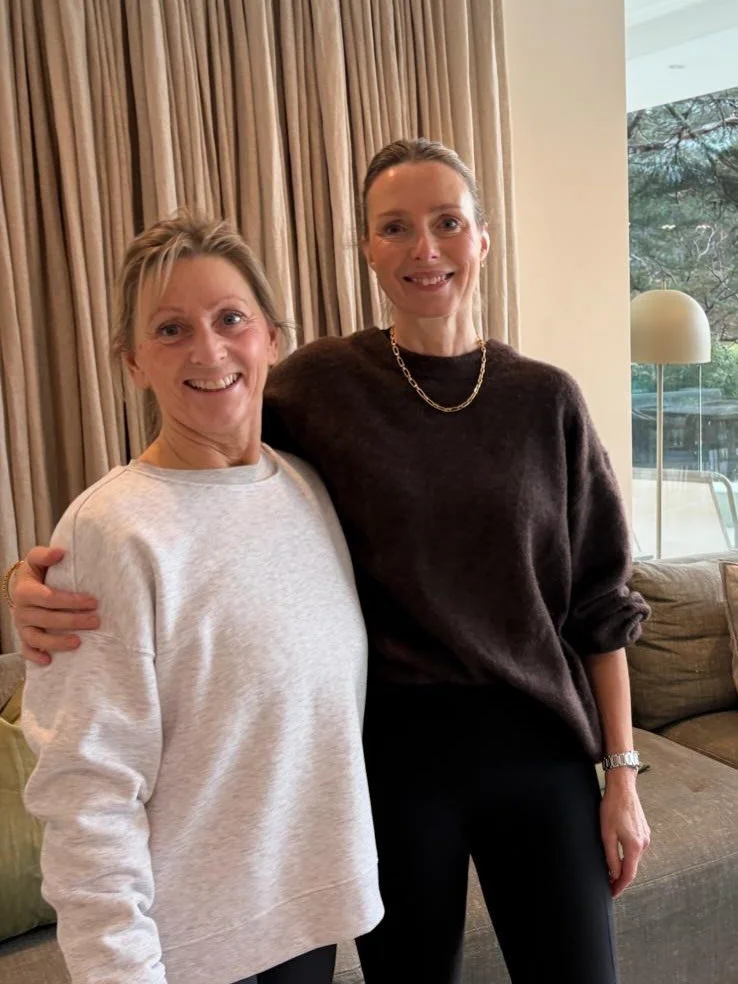 WOMEN&rsquo;S WELLNESS RETREAT DAY

What an  incredible retreat day @hidden.lake.dorset with @yogawithzoelee @_ellieloves @emmaseymourwellness @nutritionfrancesca 

Far reaching views of the lake provided a mesmerising nature rich backdrop while the 