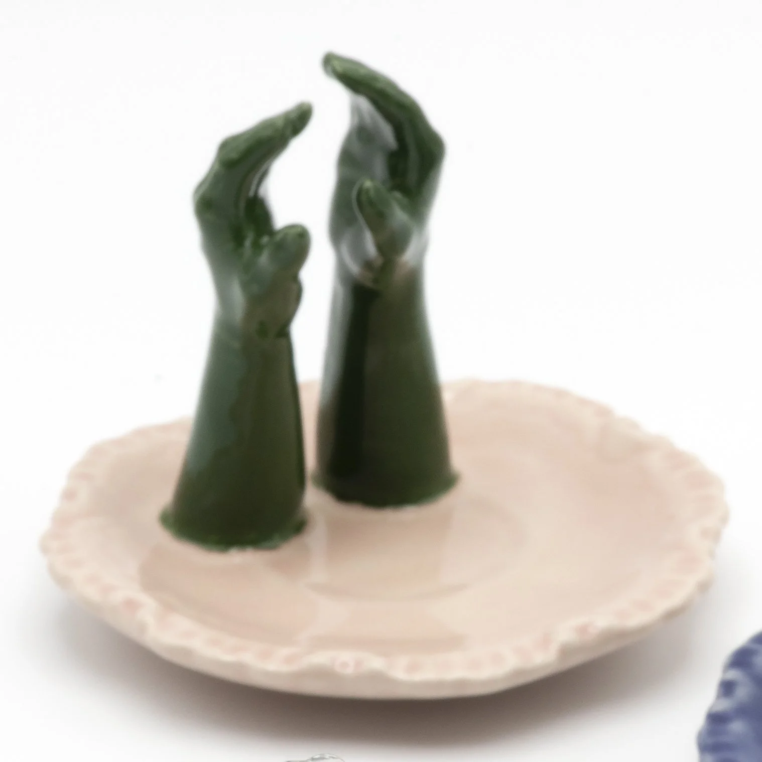 Dish_SmDishHands_DkGreenPink.jpg