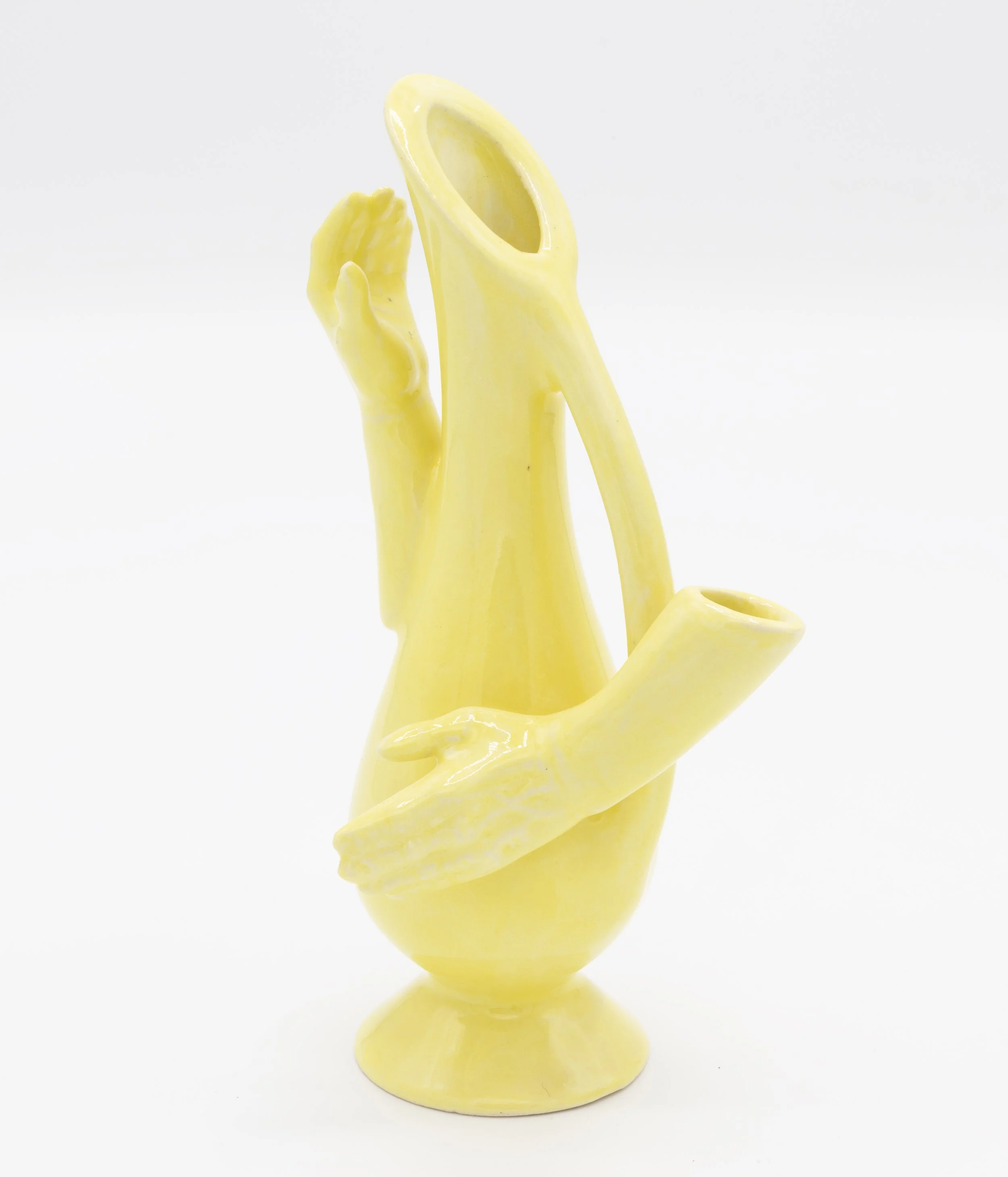 vase_man-hands-yellow-Ec.jpg