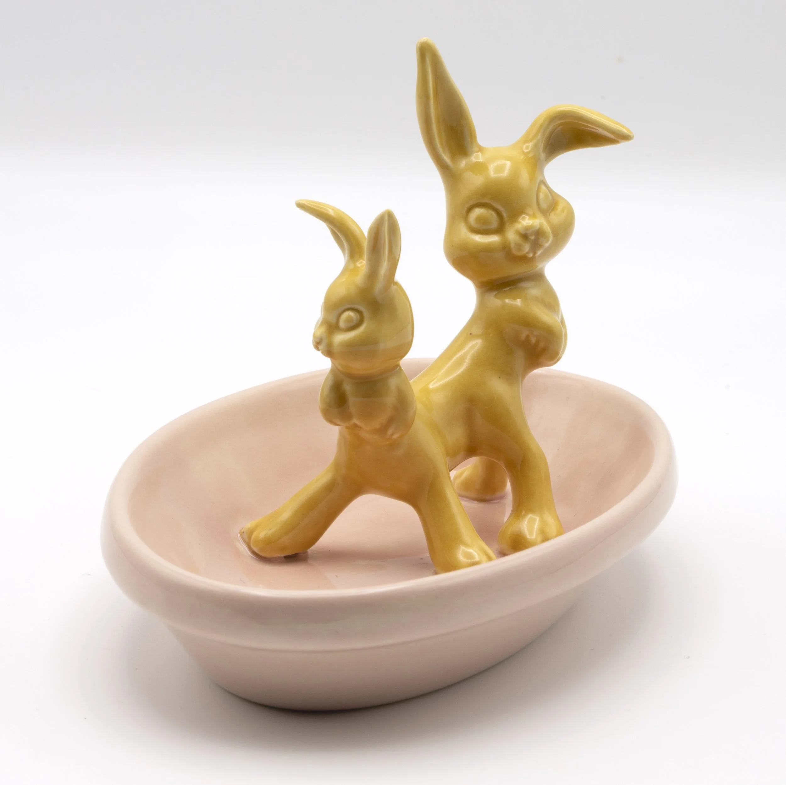 BunniesDish-DullYellowPink.jpg