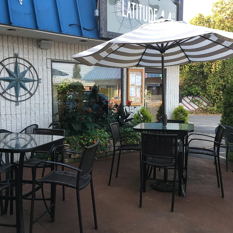 lat44 website photos_patio2.jpg