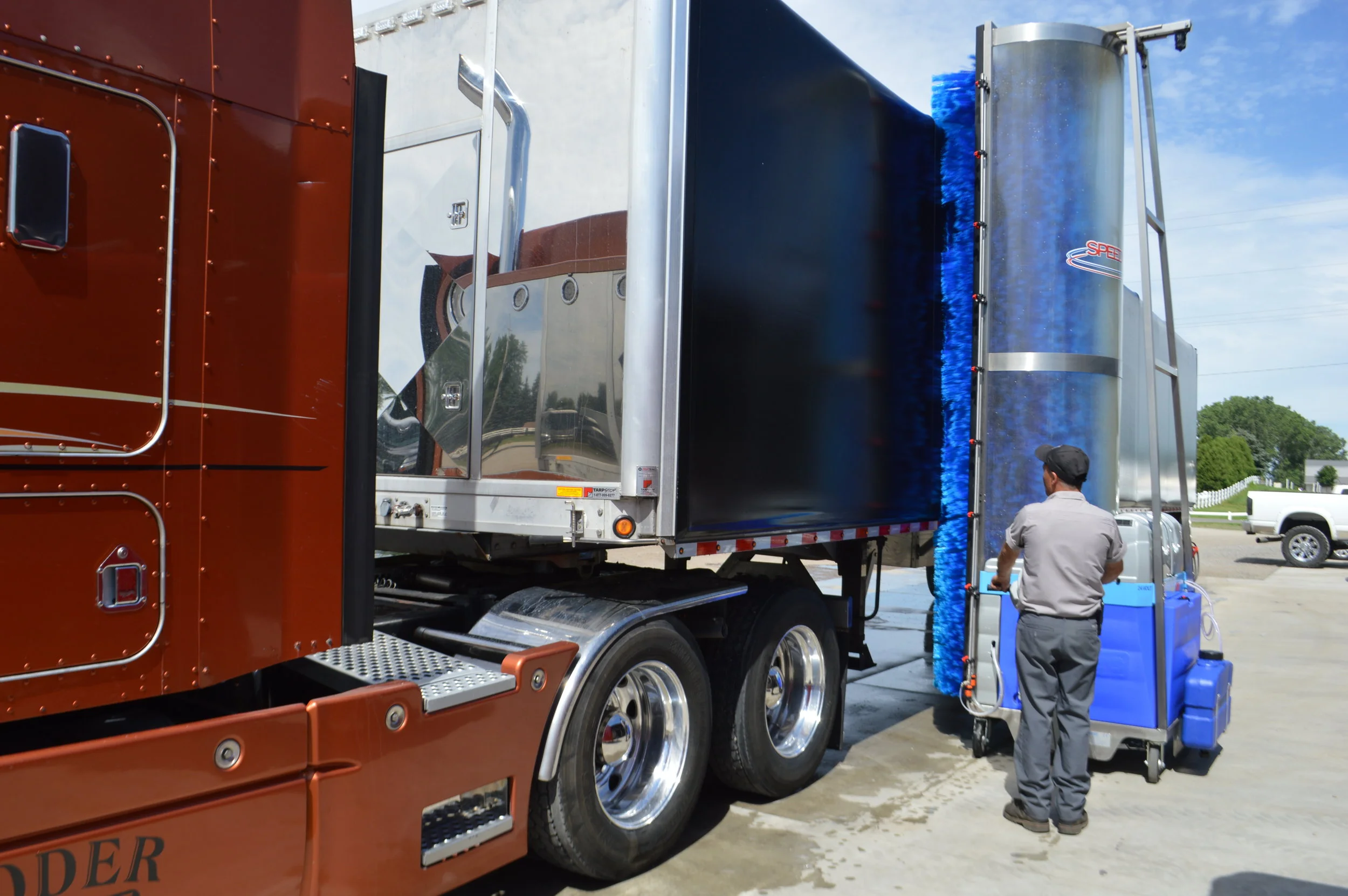 The Advantages of Fleet Truck Washing Equipment — WashBots Canada