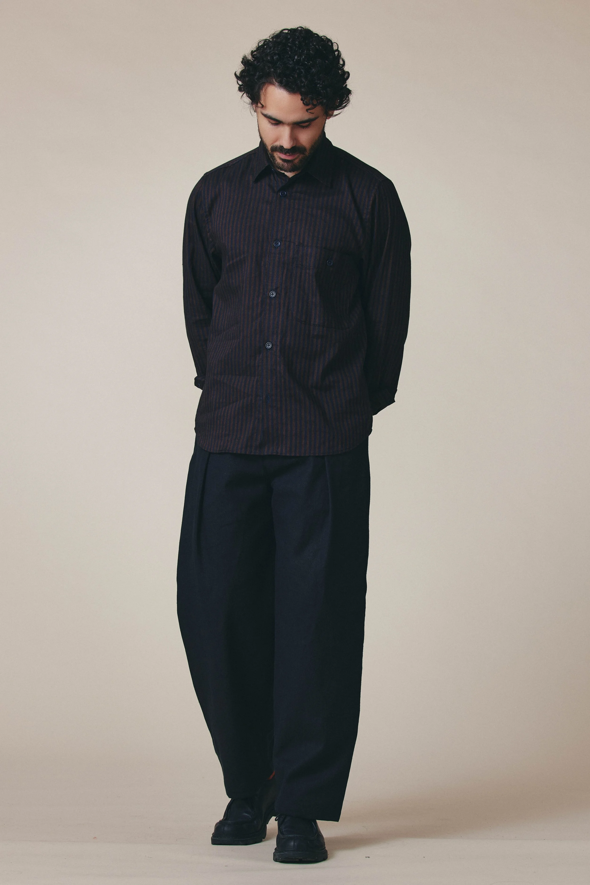05_Black_Trousers_1117.jpg