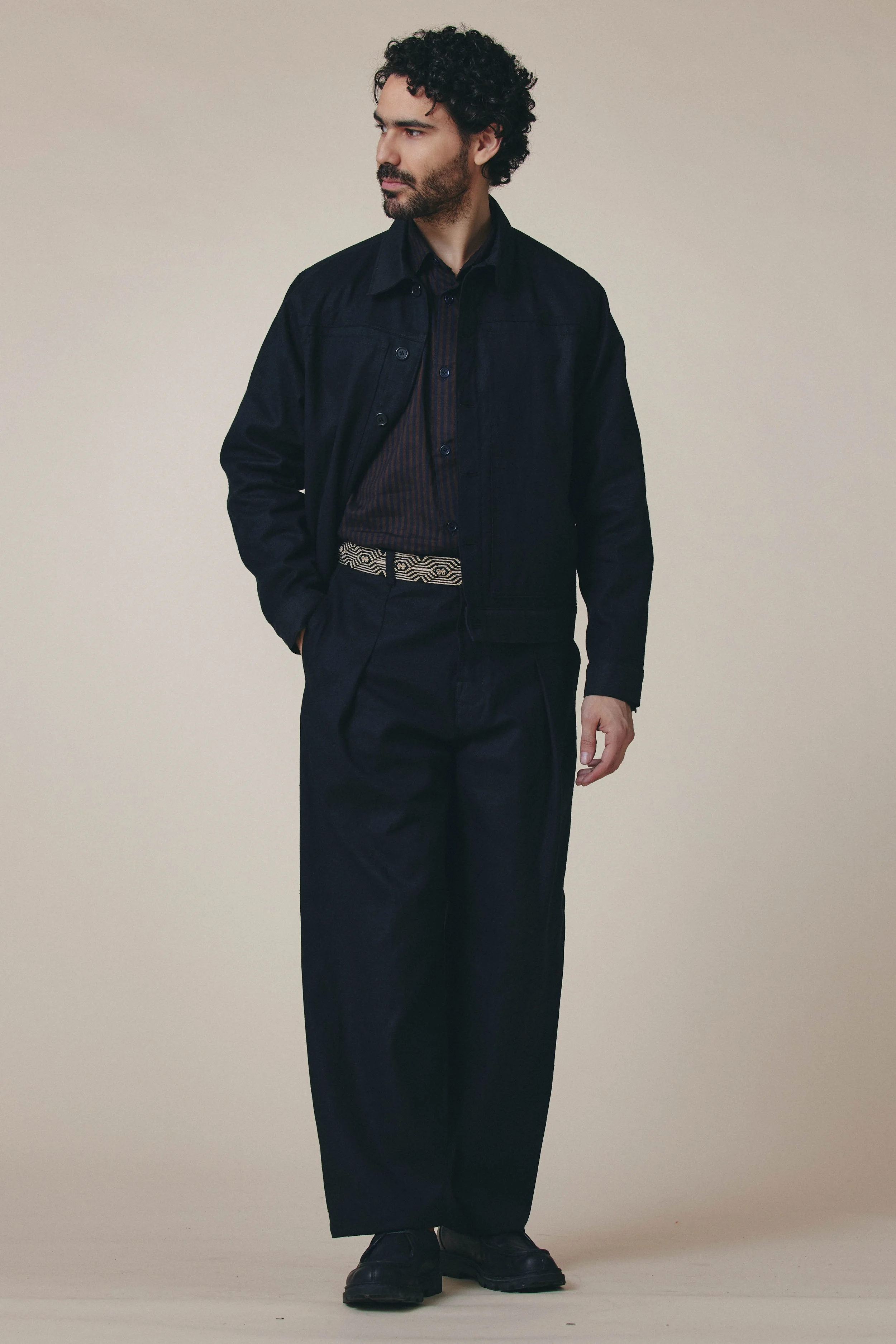 05_Black_Trousers_1158.jpg