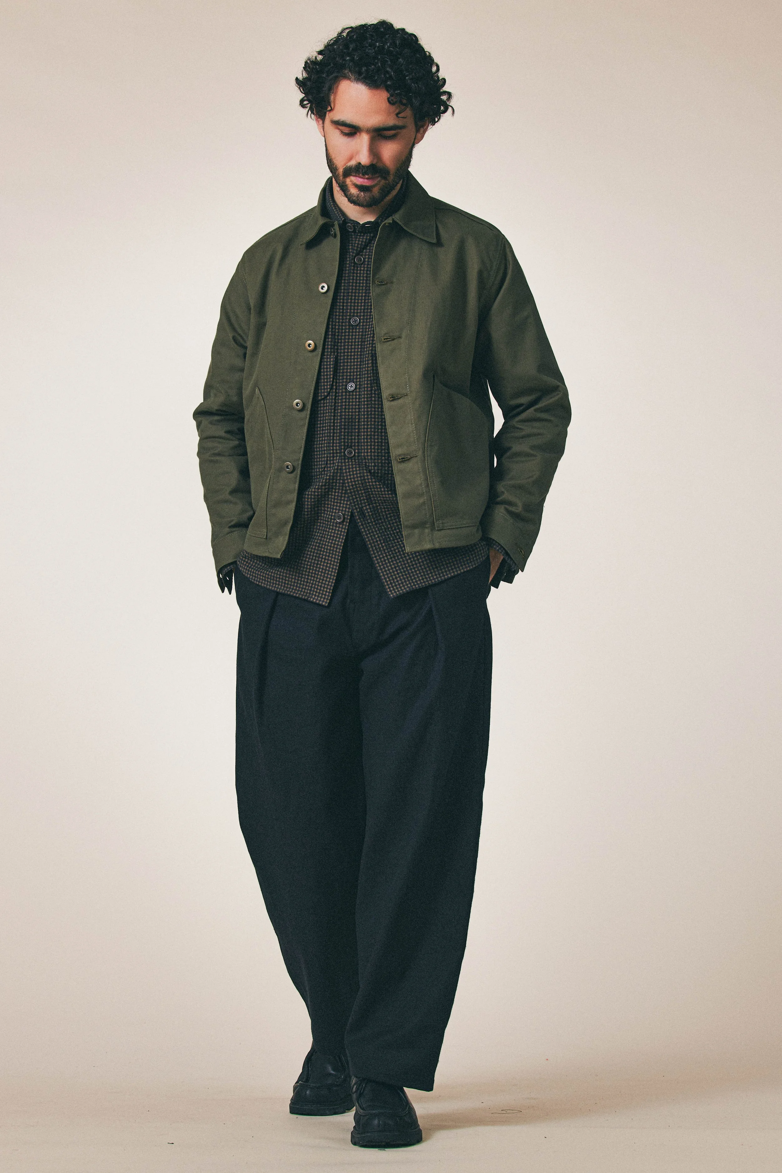 05_Black_Trousers_1242.jpg
