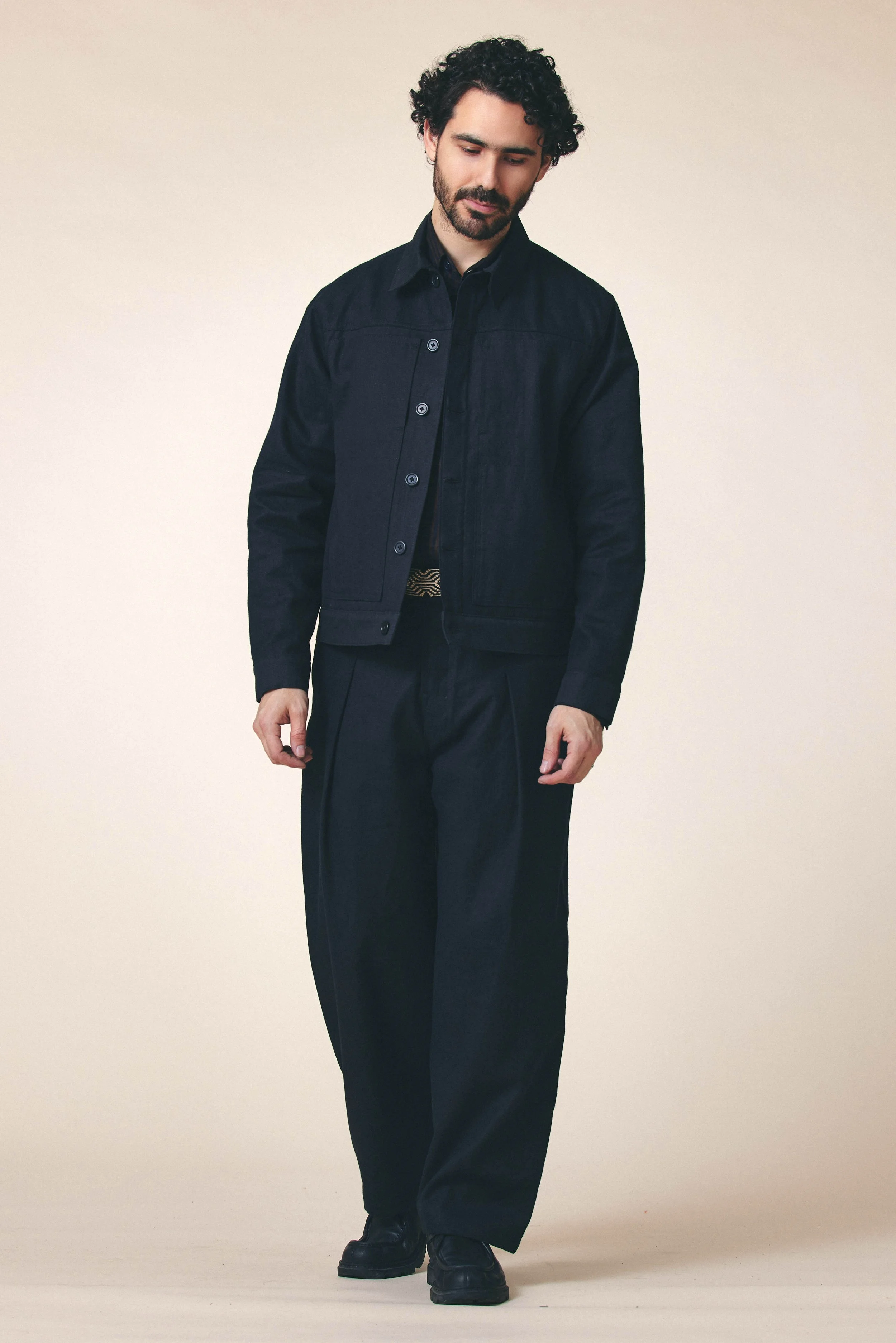05_Black_Trousers_1151.jpg