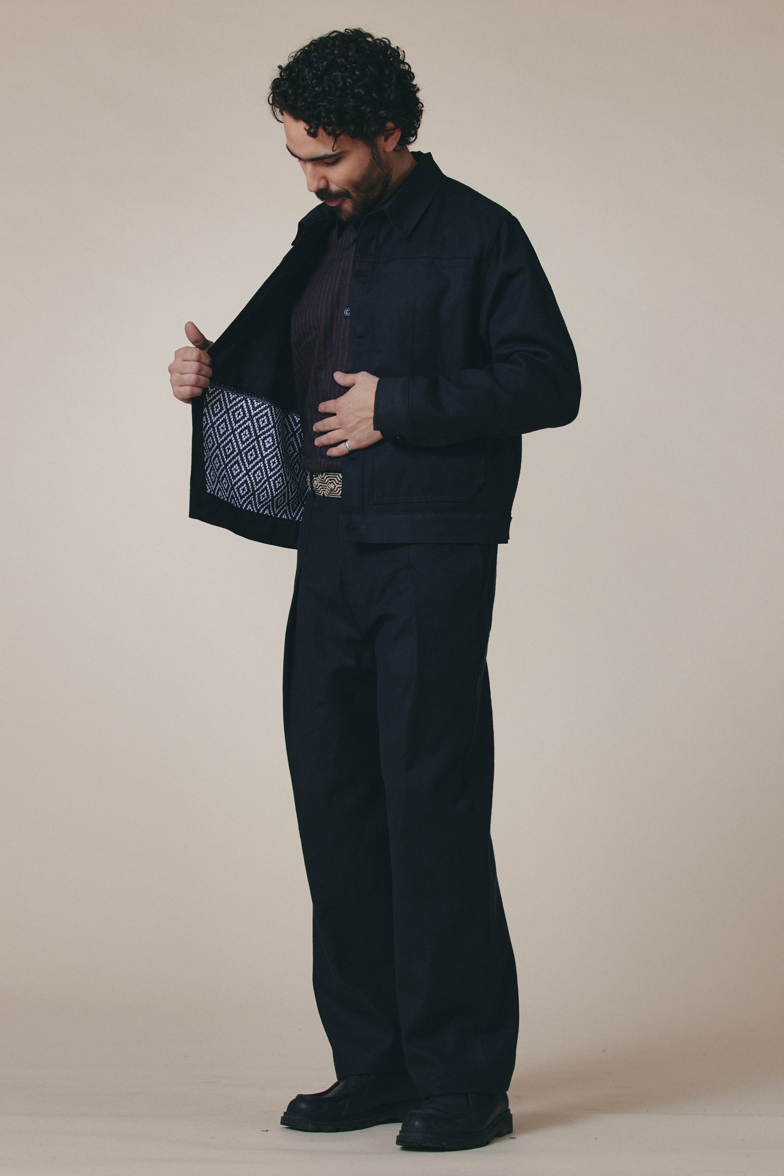 05_Black_Trousers_1159.jpg