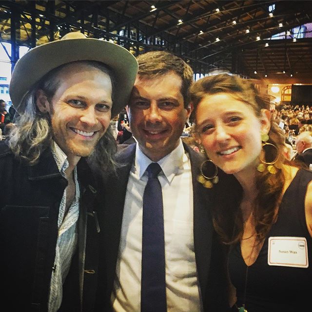 Such a pleasure to catch our old friend @pete.buttigieg on the campaign trail on the eve of his and Chasten's first wedding anniversary. Happy anniversary, friends! We were honored to play your wedding last year and have loved witnessing how you two have made such a splash on the national stage. @chasten.buttigieg