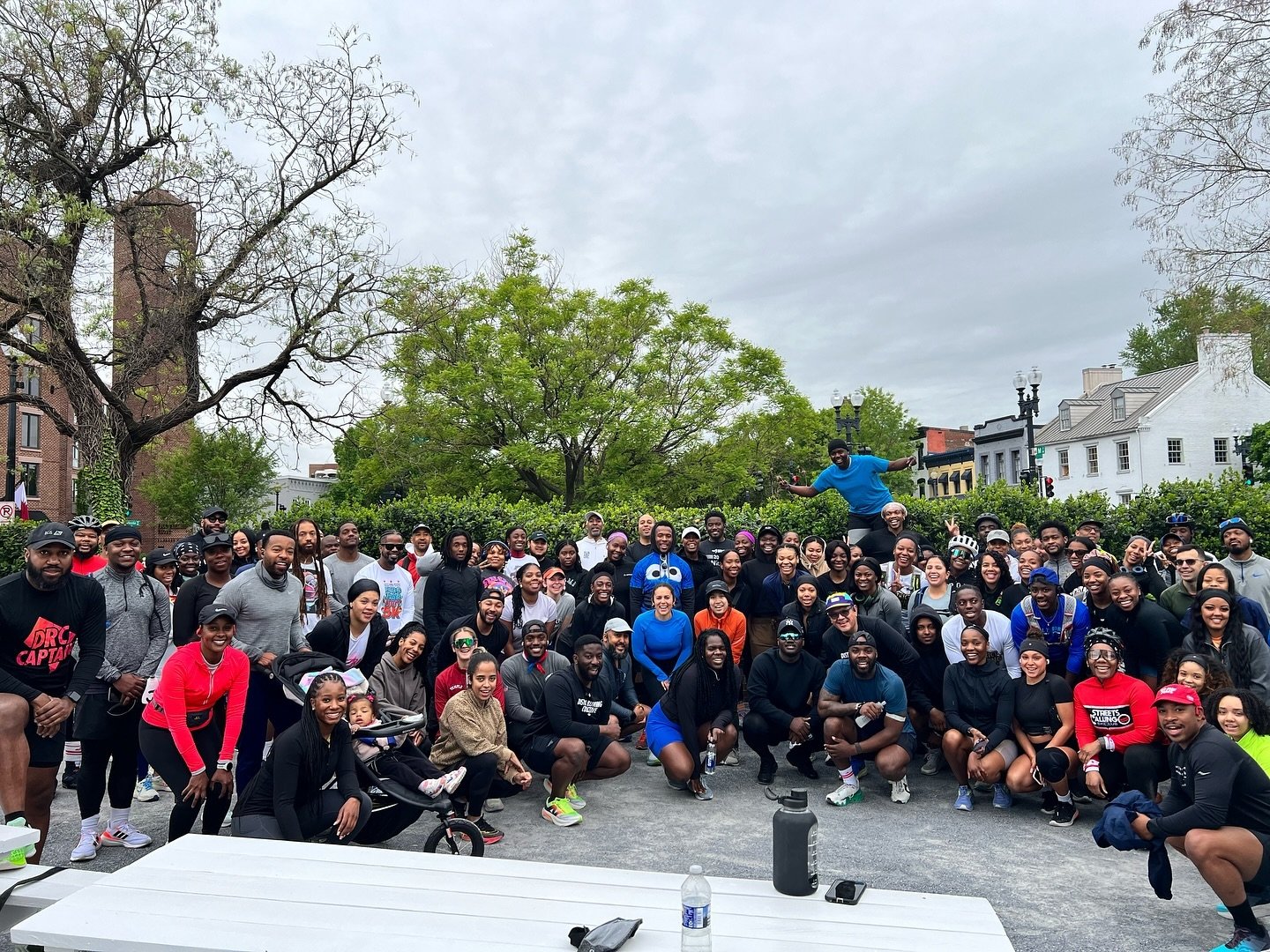 We returned to @sandlotgeorgetown for our Saturday run this week. Joined by @streetscalling.dc @broccolicity one step walking club and @rockcreeksocial .

Join us next time!