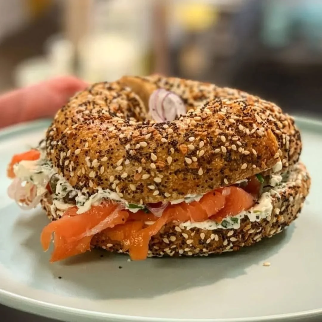 ✨ Smoked salmon on a sourdough everything bagel ✨

Available every Sunday brunch.

#sourdough #charlottesvilleva #bagels #cvillebakery #cvillefood