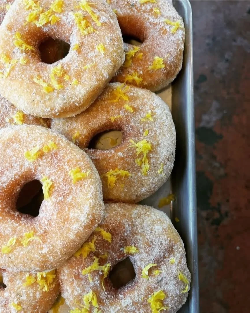 You can officially stop by for an AFTER work cozy coffee and sourdough treat ✨

We're open 8am all the way to 9pm Tuesday-Saturday 🌙 
Stop by tomorrow afternoon for an avocado toast, favorite pastry, or a dinner exclusive. Check out the menu link in