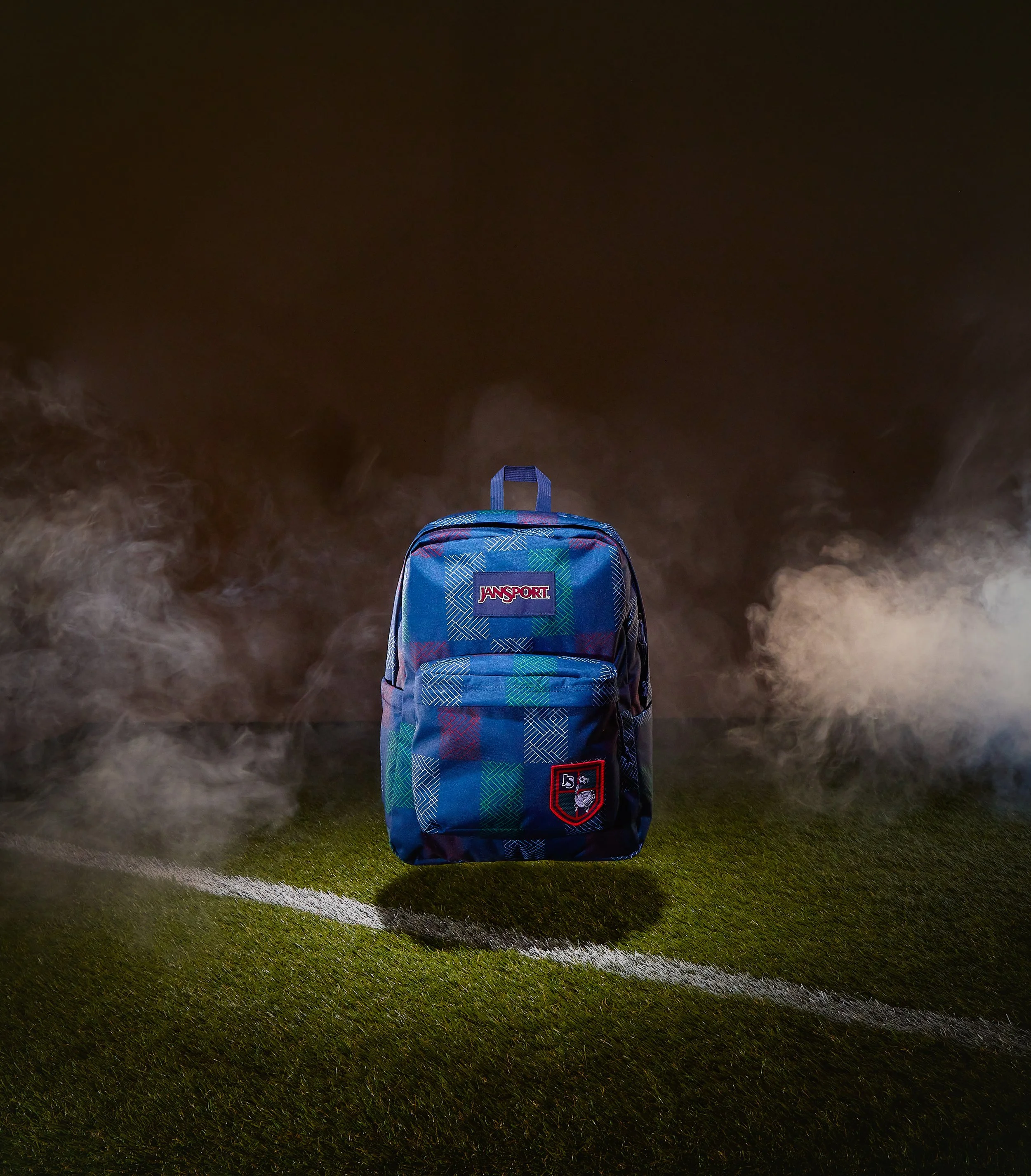 JanSport_WorldCup_SBPlus_Smoke.jpg